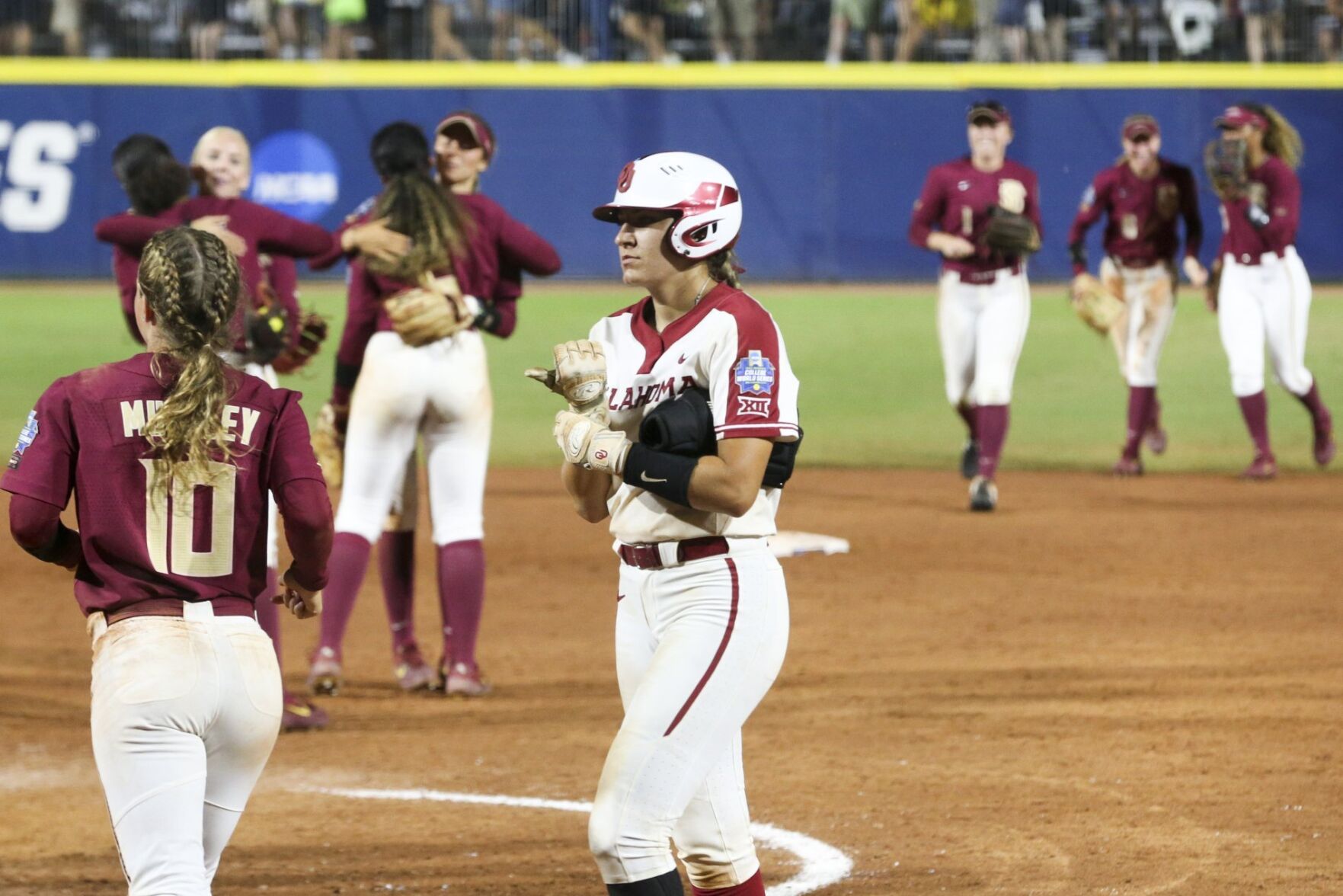 College World Series Championship Oklahoma vs Florida State